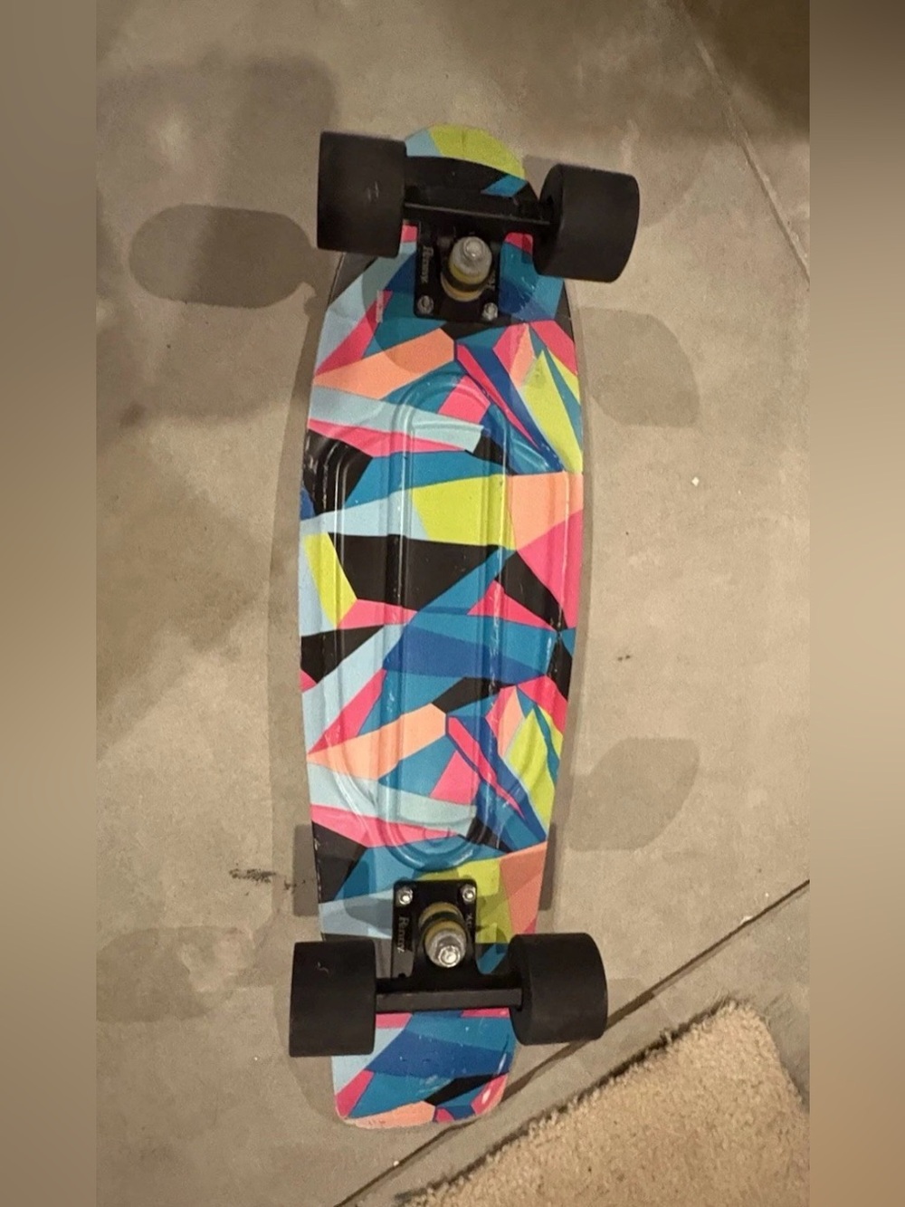 Penny Skateboard Limited Edition Glow in the Dark! 27 inch